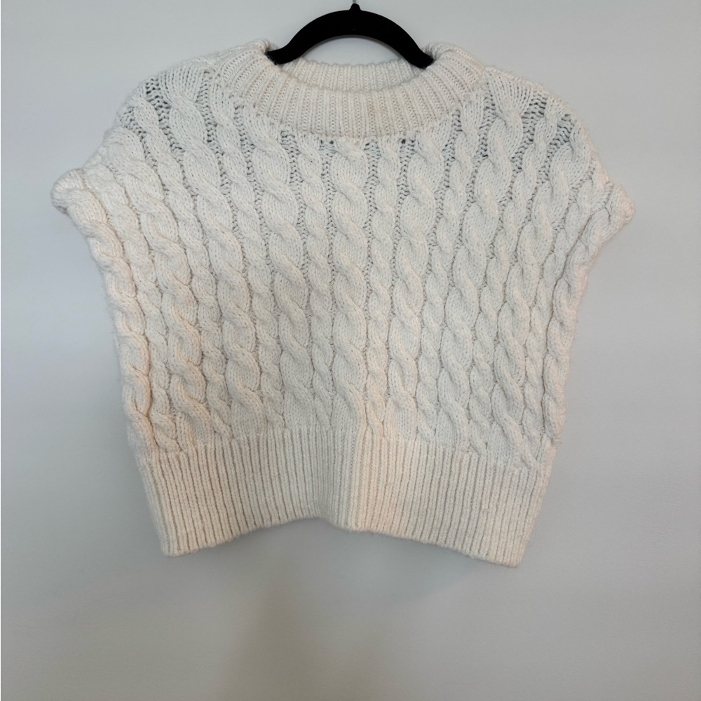 Zara Cream Cable Knit Sweater